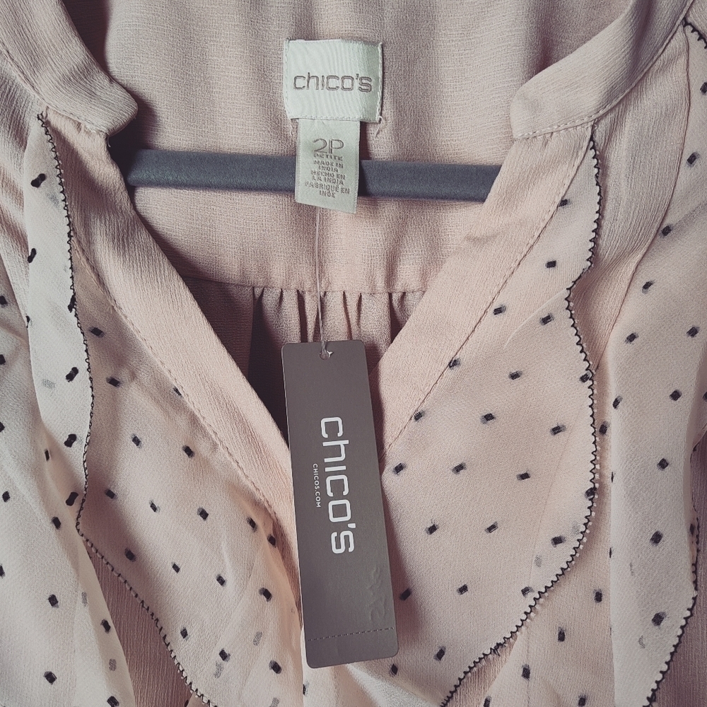 Chico's Dot Ruffle Blouse Long Sleeve Button Front Light Pink size 2 (L) - Picture 2 of 12
